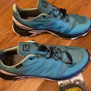 Salmon Super Cross trail running shoes. Size 10.5 women. Worn twice.